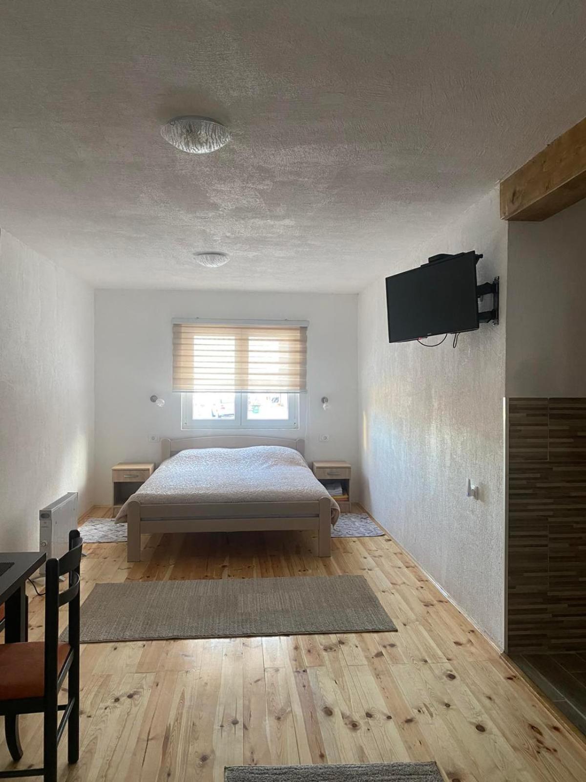 Studio Apartmani V&V Жабляк Экстерьер фото